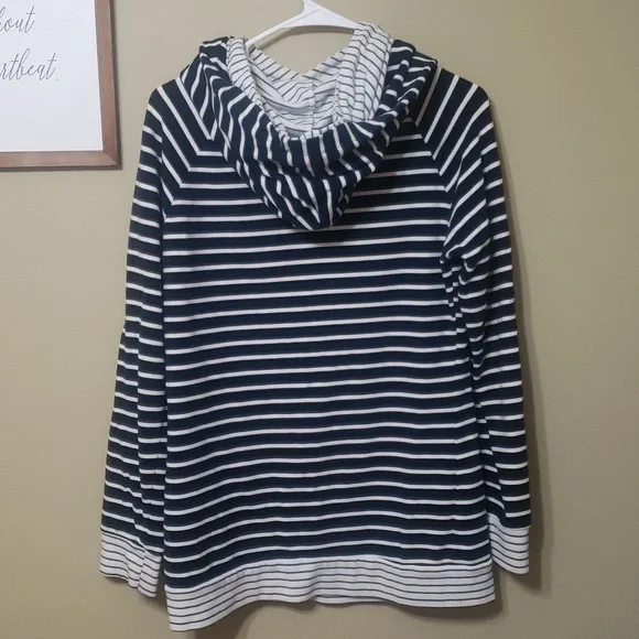 DOUBLEHOOD Blue White hoodie with knot detail - Picture 5 of 10